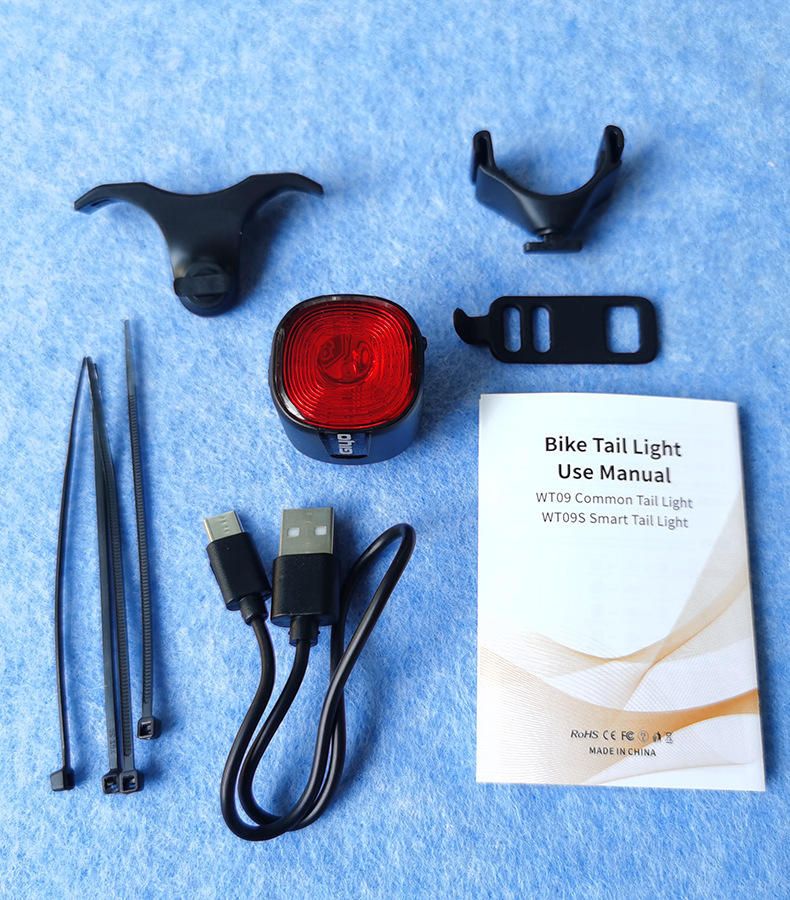 Bicycle Helmet With Light Smart LED Mtb Road Bike Brake Light Signal Bicycle Bike Light