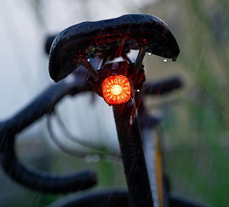 Bicycle Helmet With Light Smart LED Mtb Road Bike Brake Light Signal Bicycle Bike Light